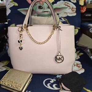Michael Kors Pebble Leather Bag in Light Rose (blush Pink) & Kors Gold Wallet